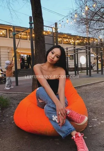 Letterkenny escort Christina — 6