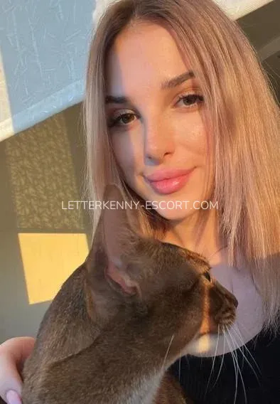 Letterkenny escort Frida — 5