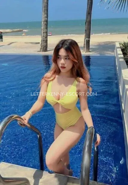 Letterkenny escort Sofie — 3