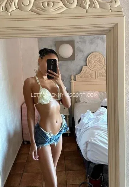 Letterkenny escort Anna — 10