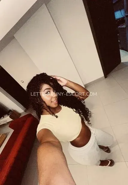 Letterkenny escort Chelsea — 8