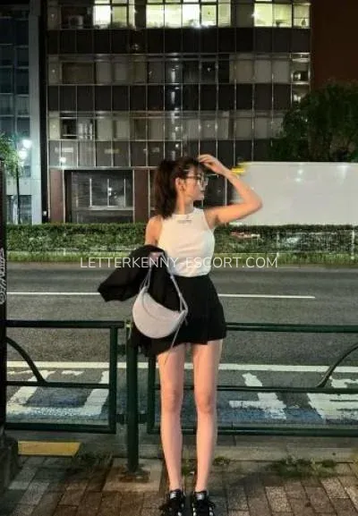 Letterkenny escort Rylee — 3