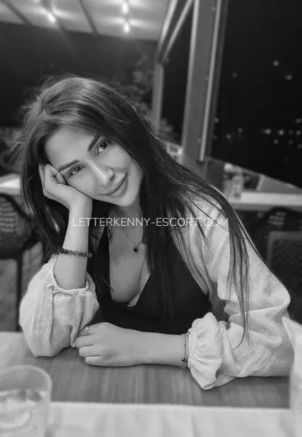 Letterkenny escort Jennifer — 1