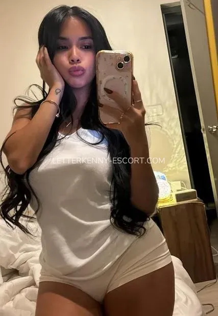 Letterkenny escort Ariana — 1