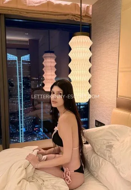 Letterkenny escort Christina — 9