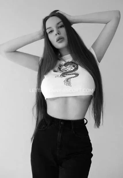 Letterkenny escort Elvira — 3