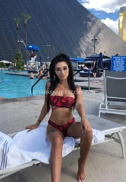 Letterkenny escort Aniyah — 7