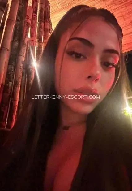 Letterkenny escort Arianna — 1