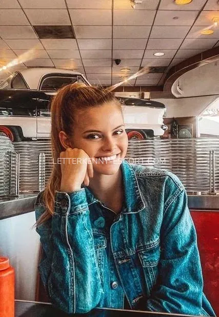 Letterkenny escort Viviana — 7