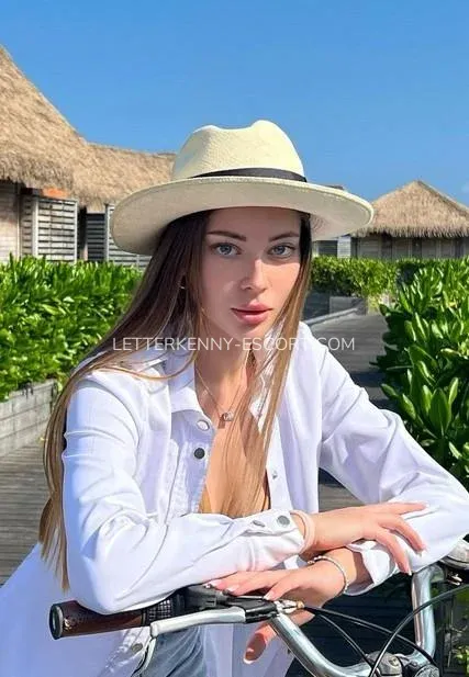Letterkenny escort Erika — 4