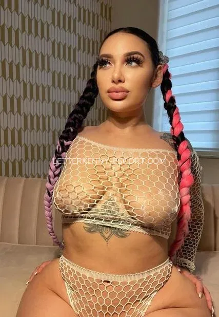 Letterkenny escort Vanesa — 5