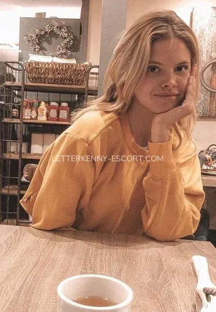 Letterkenny escort Viviana — 5