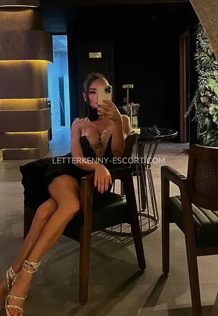 Letterkenny escort Monica — 8