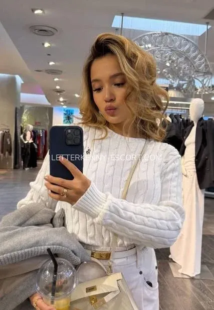 Letterkenny escort Valerie — 5