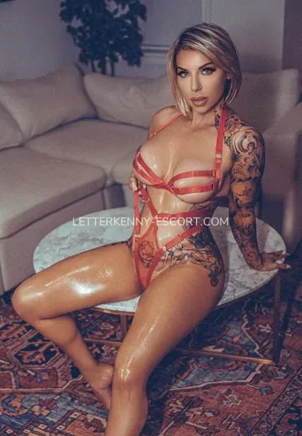 Letterkenny escort Viviana — 9