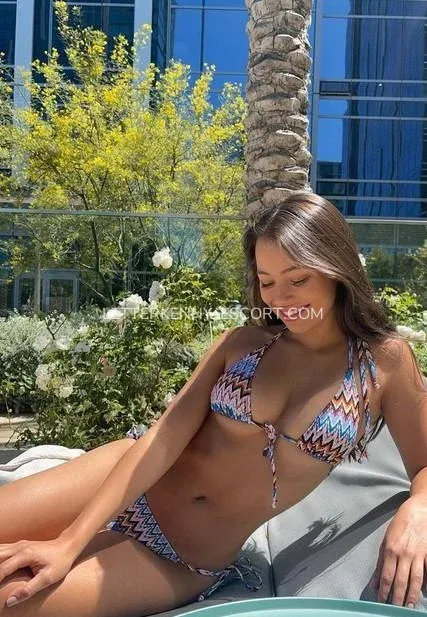 Letterkenny escort Kaitlyn — 5