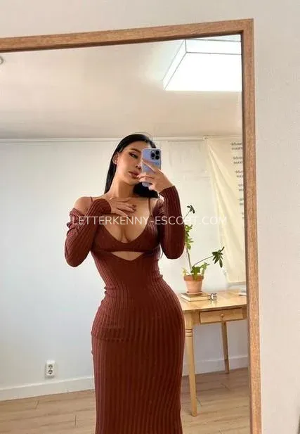 Letterkenny escort Isaura — 5