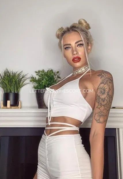 Letterkenny escort Macy — 4