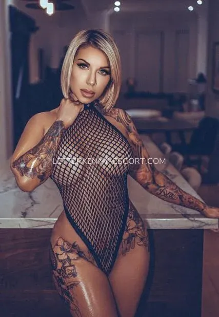 Letterkenny escort Viviana — 10