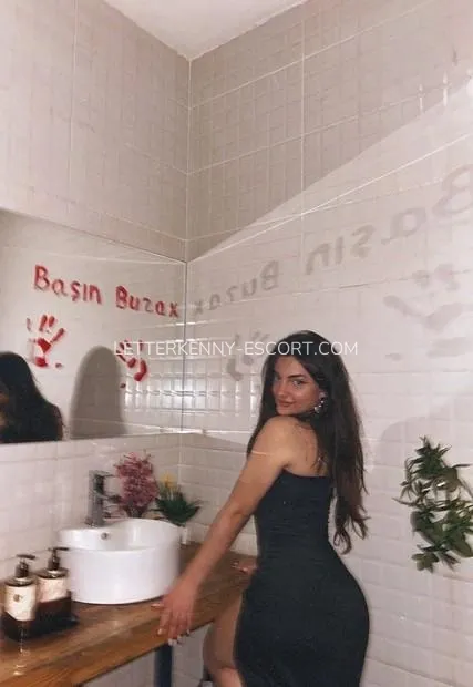 Letterkenny escort Bailey — 2