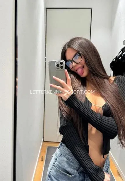 Letterkenny escort Ulla — 8