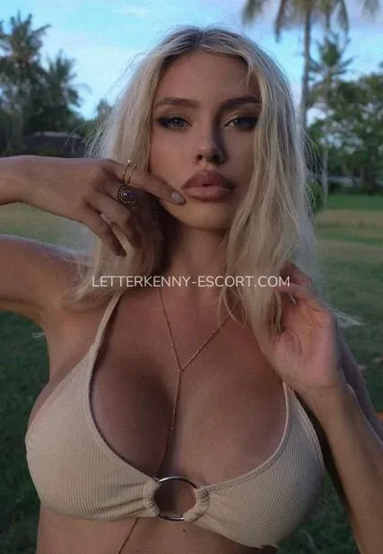 Letterkenny escort Chloe — 3
