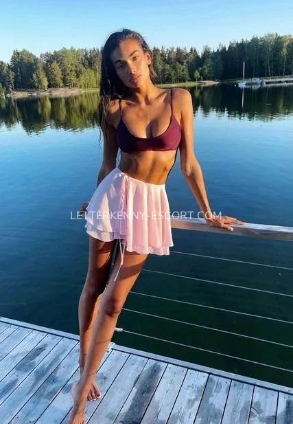 Letterkenny escort Giselle — 4