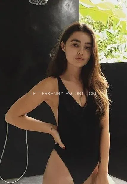 Letterkenny escort Mona — 4