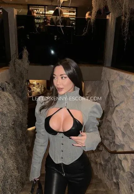 Letterkenny escort Amber — 5