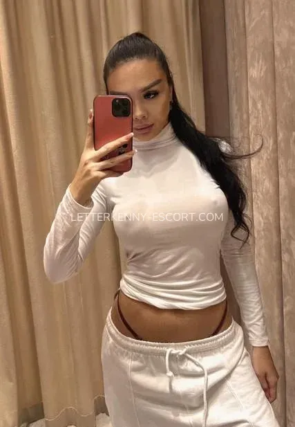 Letterkenny escort Simona — 3