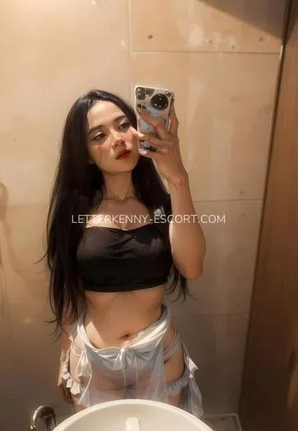 Letterkenny escort Camryn — 5