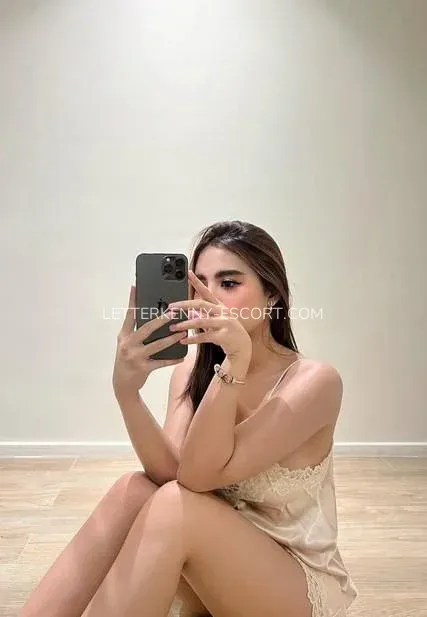 Letterkenny escort Daniela — 5