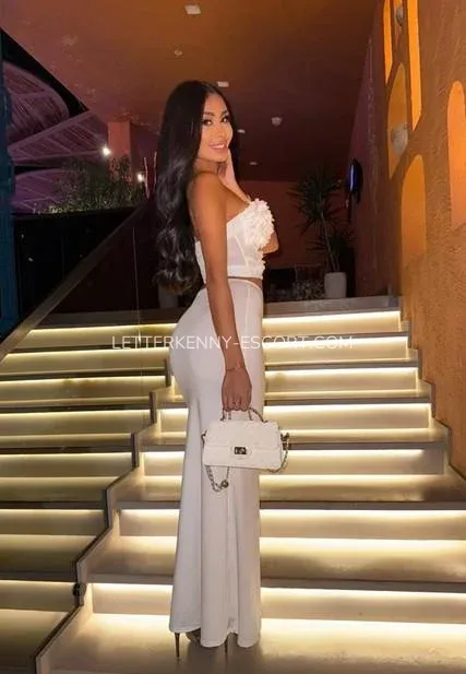 Letterkenny escort Cynthia — 3