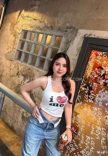 Letterkenny escort Daniela — 7