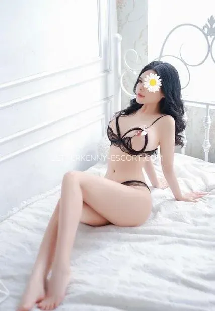 Letterkenny escort Sophie — 3