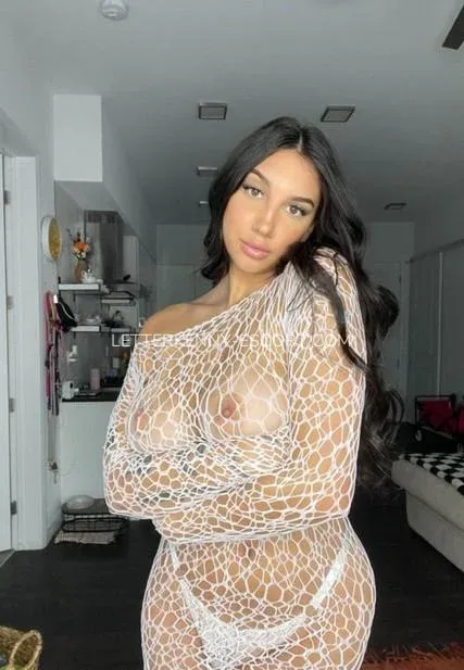 Letterkenny escort Jazmin — 4