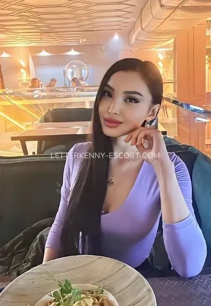 Letterkenny escort Lily — 3
